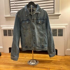 Like New Men's Topshop Jean Jacket Size Medium